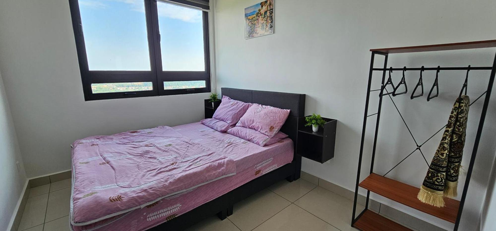 Sky Garden Homestay, Presint 15