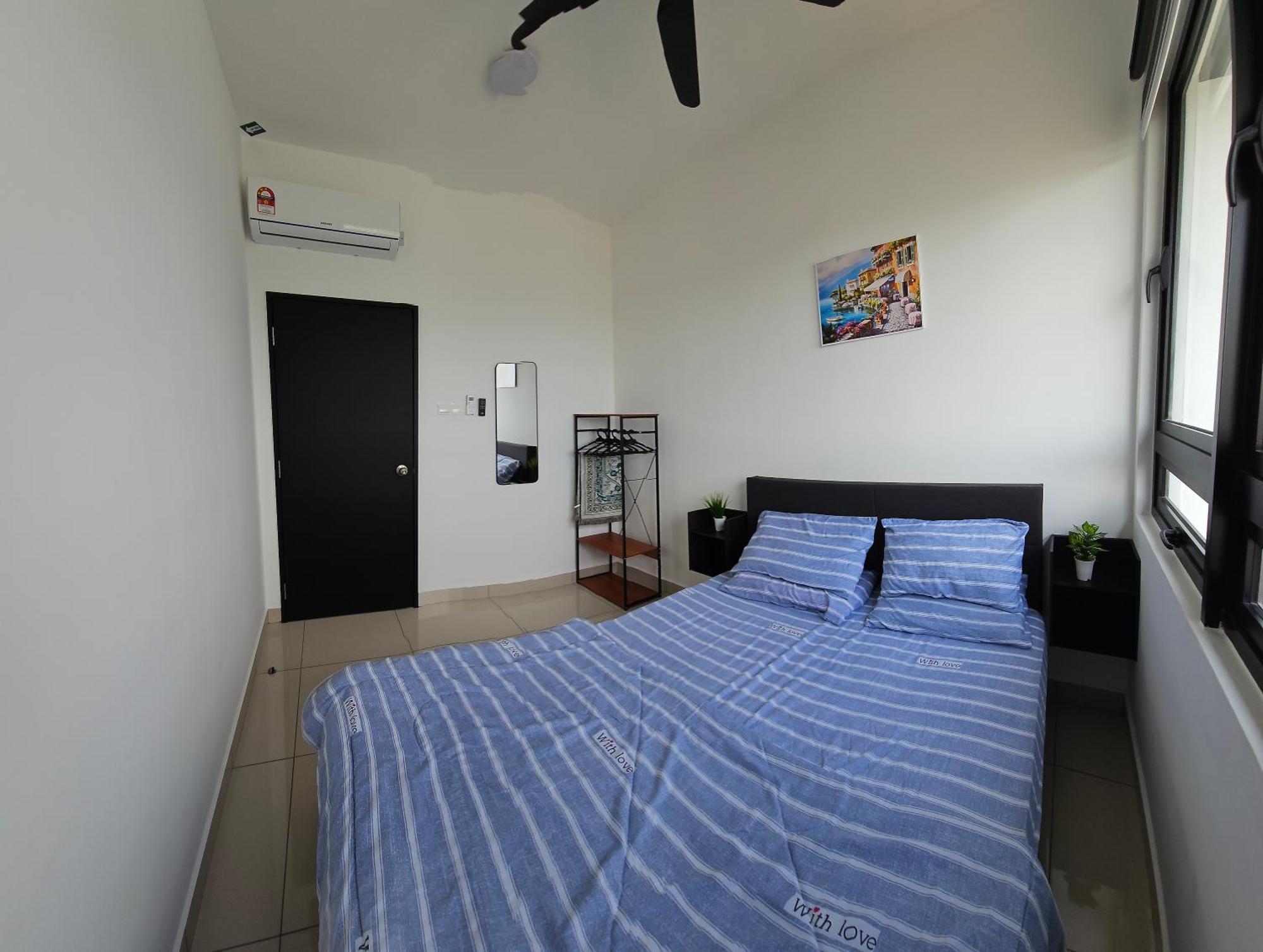 Sky Garden Homestay, Presint 15 Pangsapuri