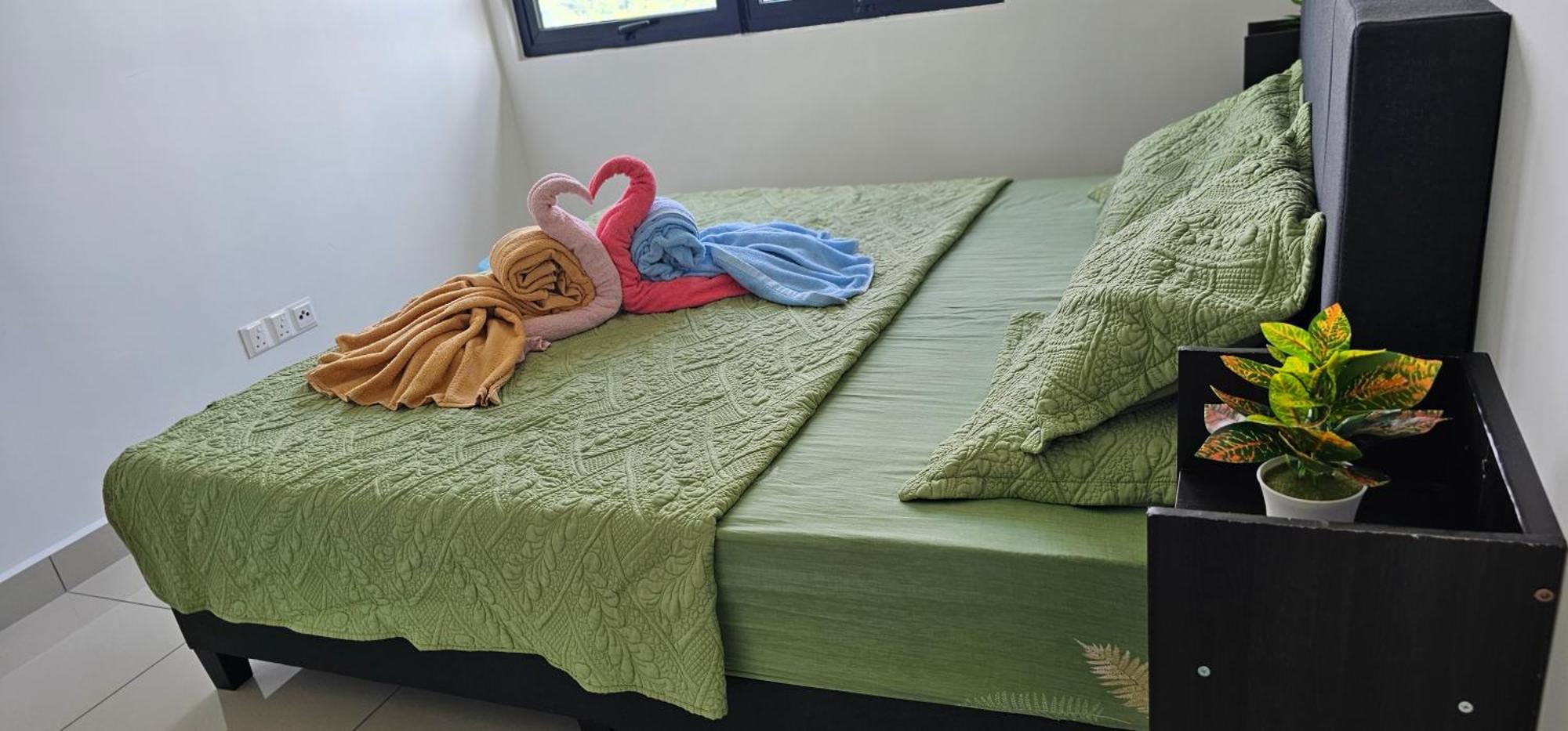Sky Garden Homestay, Presint 15 Pangsapuri *